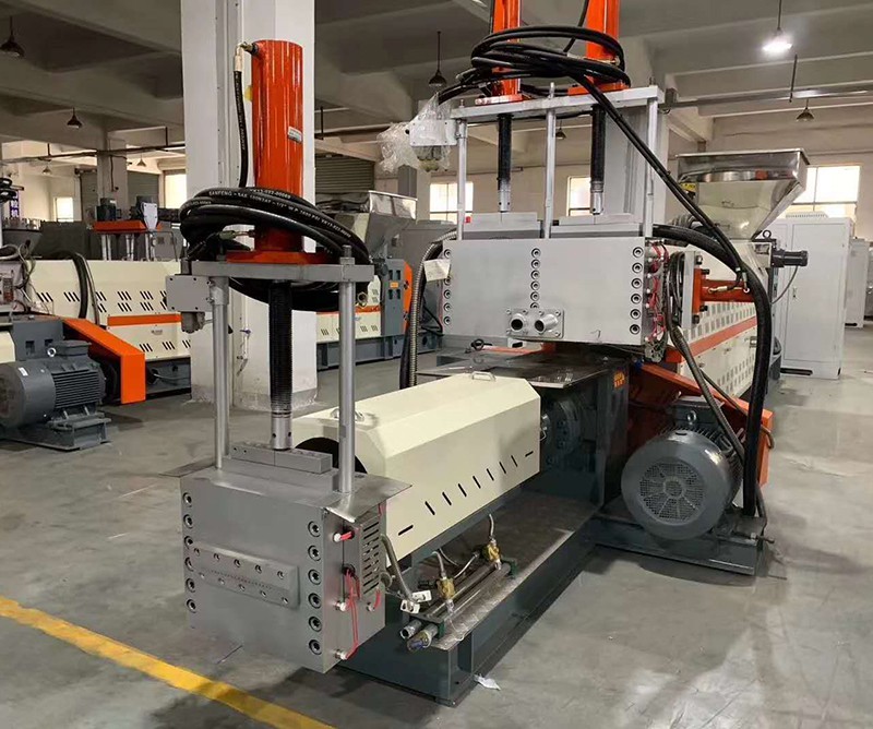 220-180糖心视频免费在线观看组